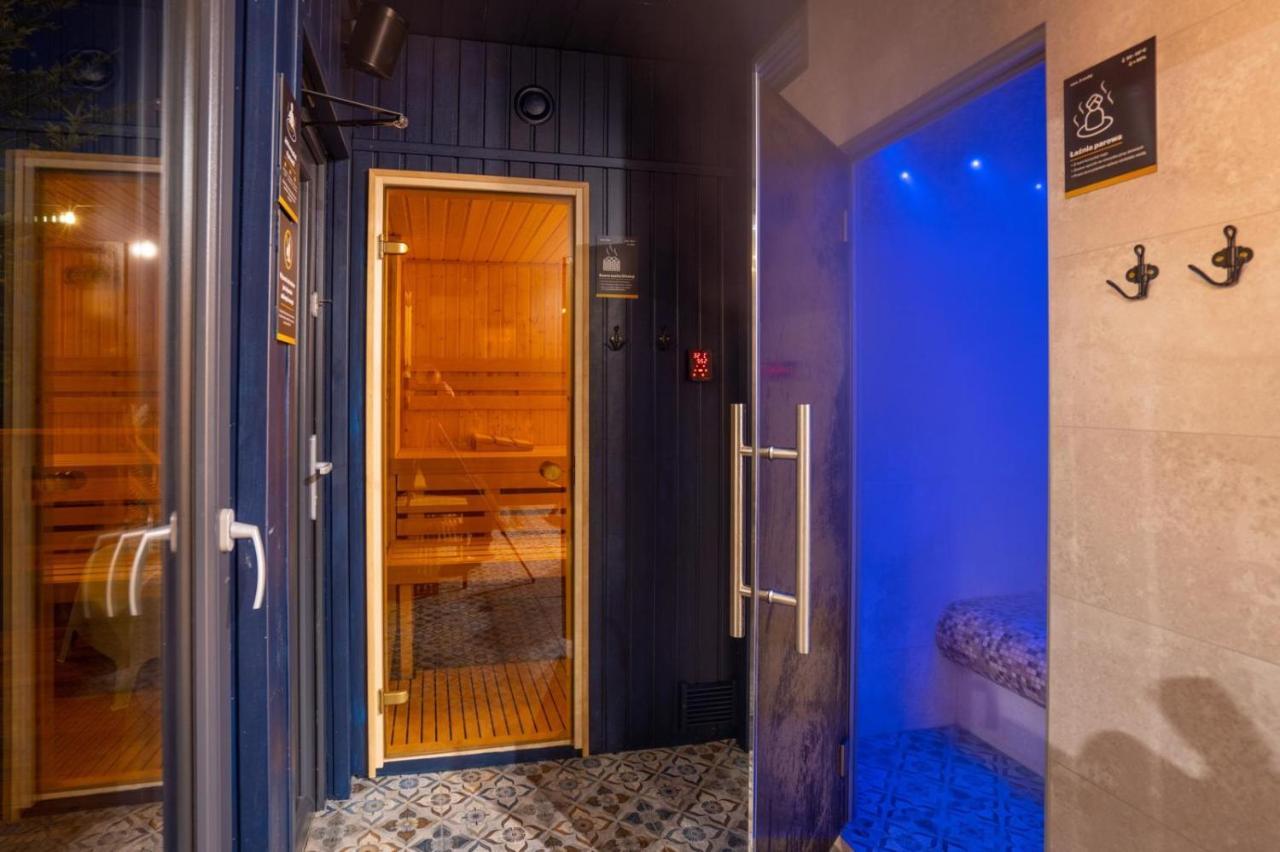 Dom W Domu - Izera Glamping Bed and Breakfast Gajowka  Buitenkant foto