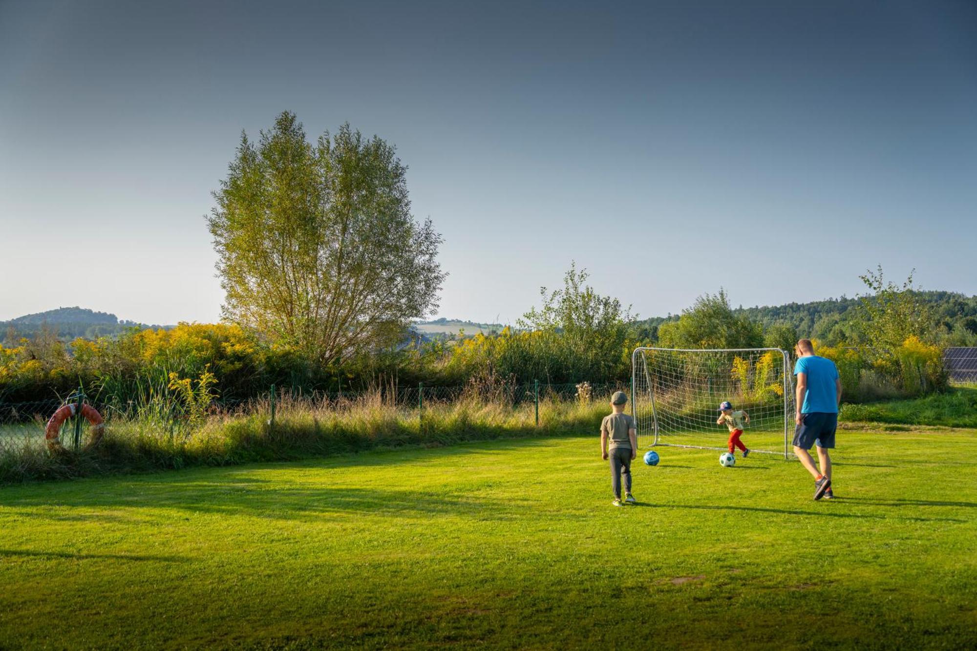 Dom W Domu - Izera Glamping Bed and Breakfast Gajowka  Buitenkant foto