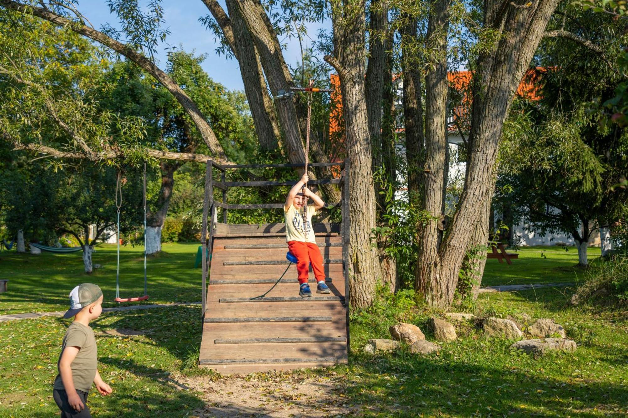 Dom W Domu - Izera Glamping Bed and Breakfast Gajowka  Buitenkant foto