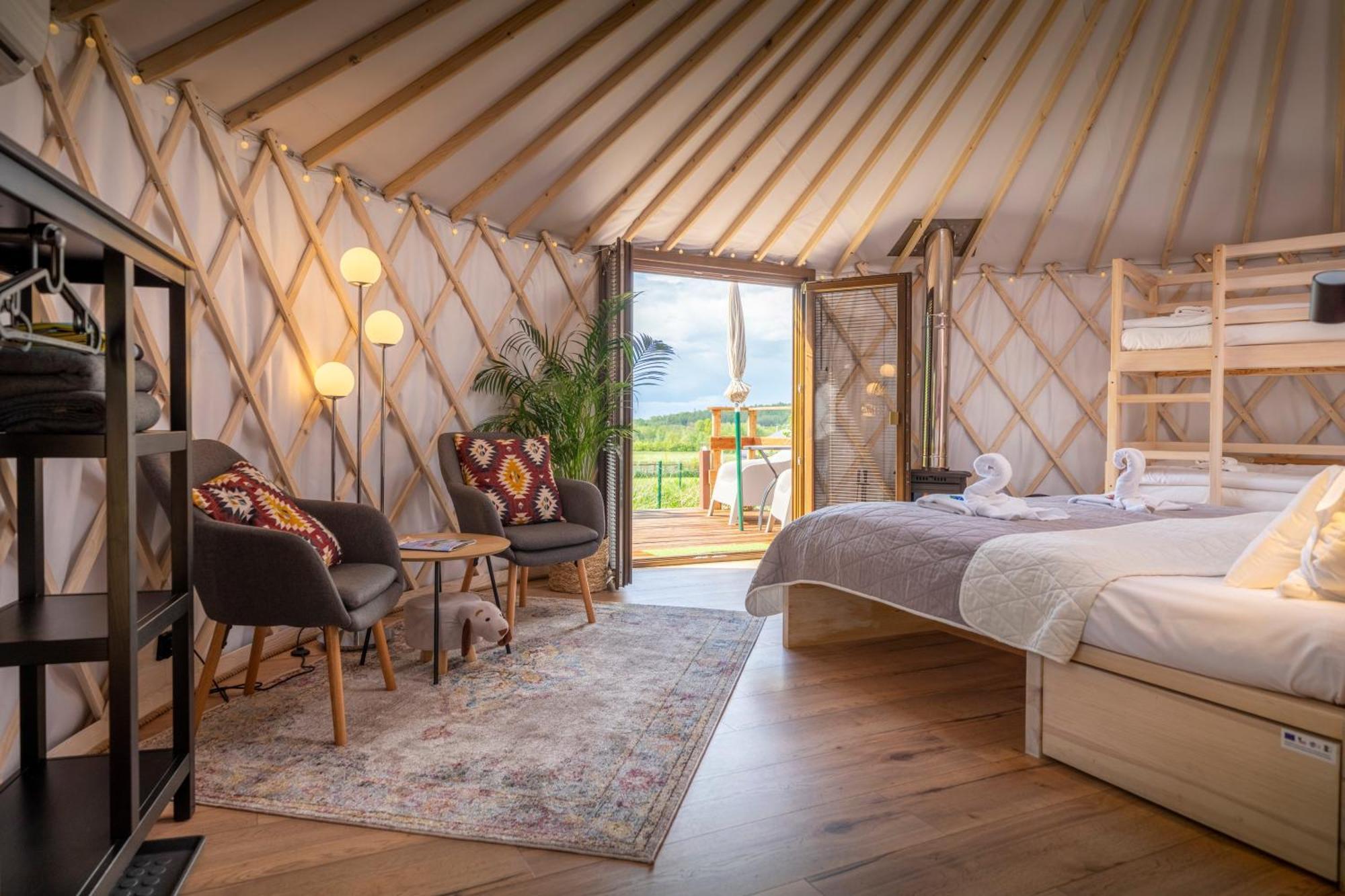 Dom W Domu - Izera Glamping Bed and Breakfast Gajowka  Kamer foto