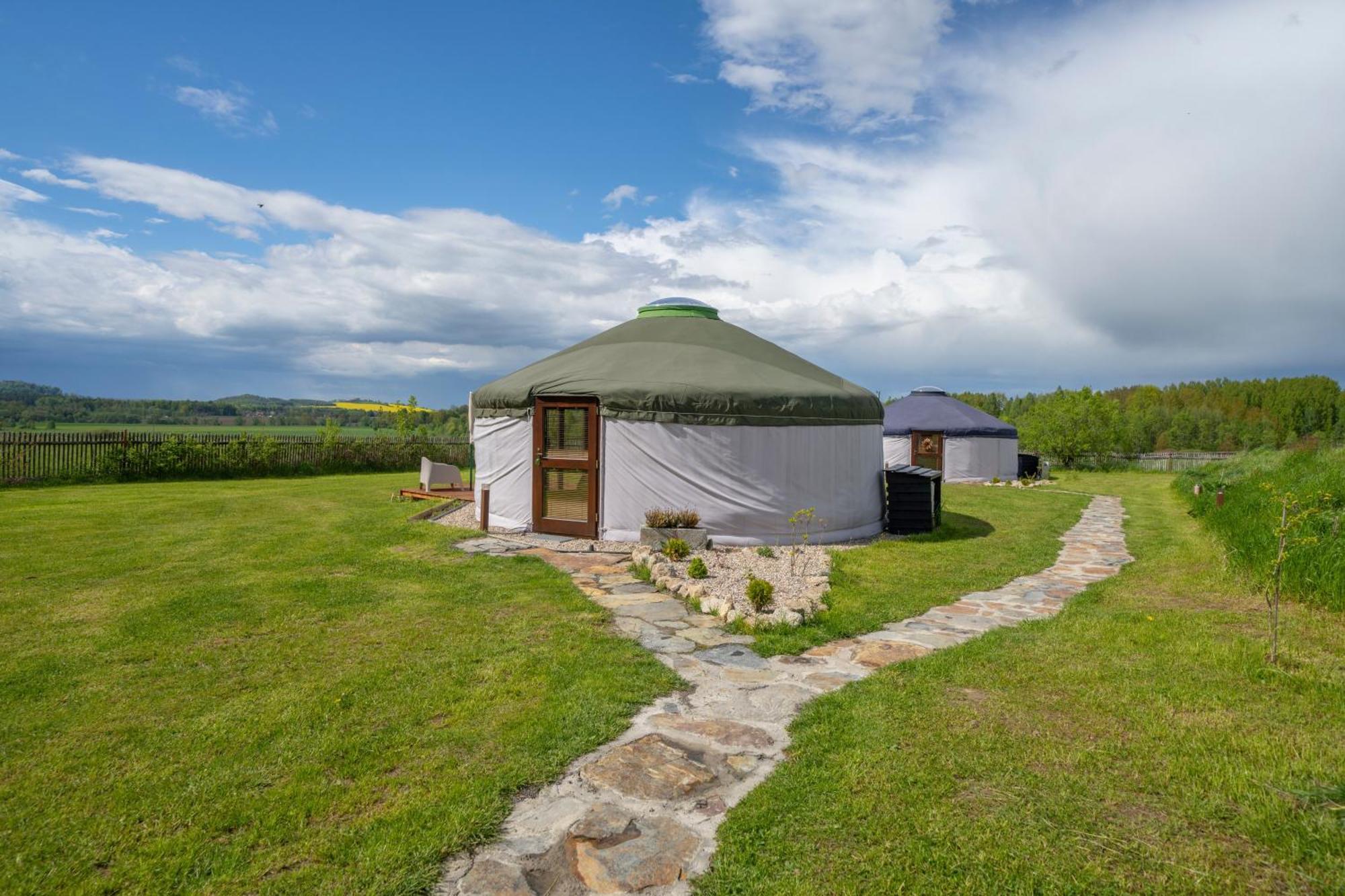 Dom W Domu - Izera Glamping Bed and Breakfast Gajowka  Kamer foto