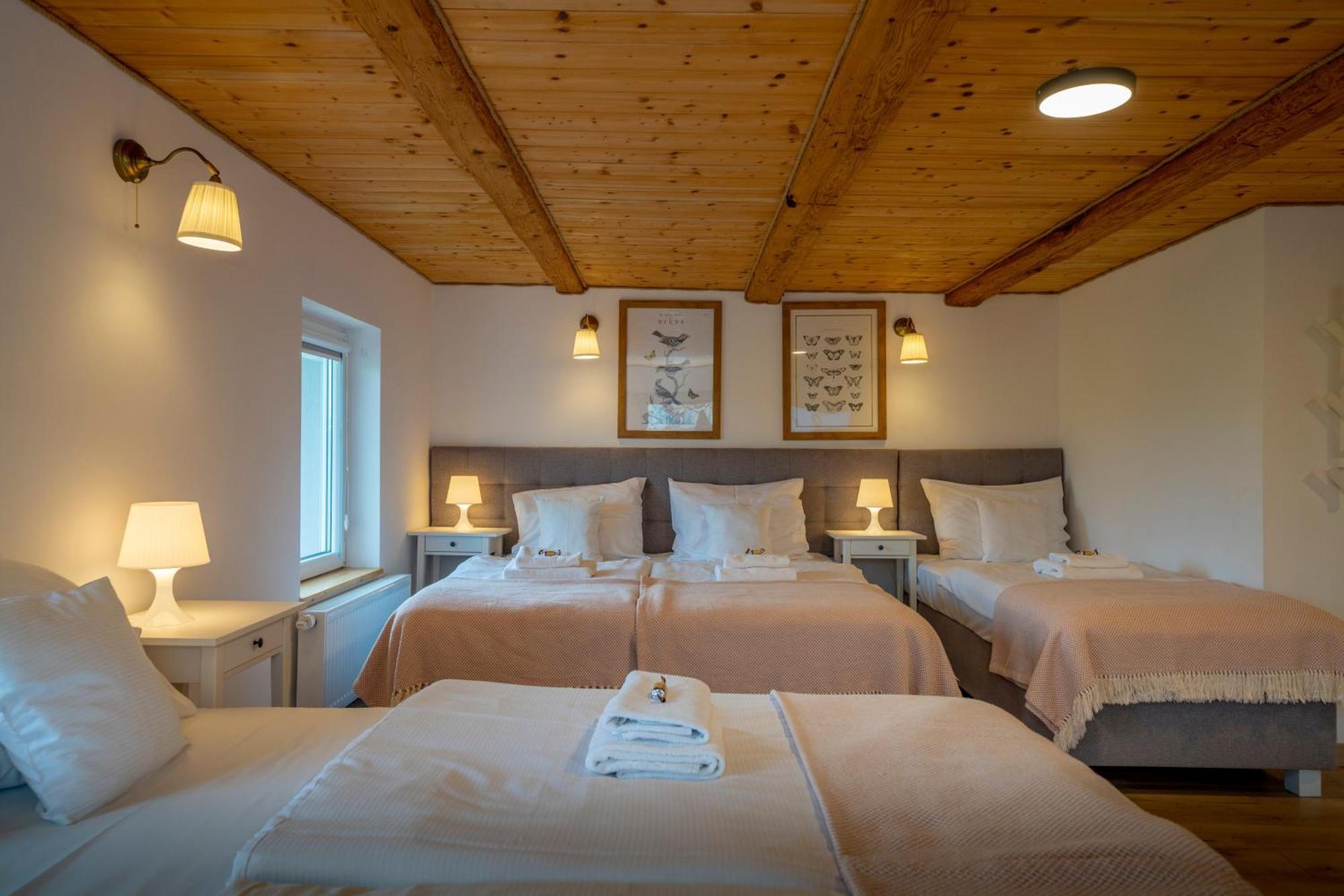 Dom W Domu - Izera Glamping Bed and Breakfast Gajowka  Kamer foto